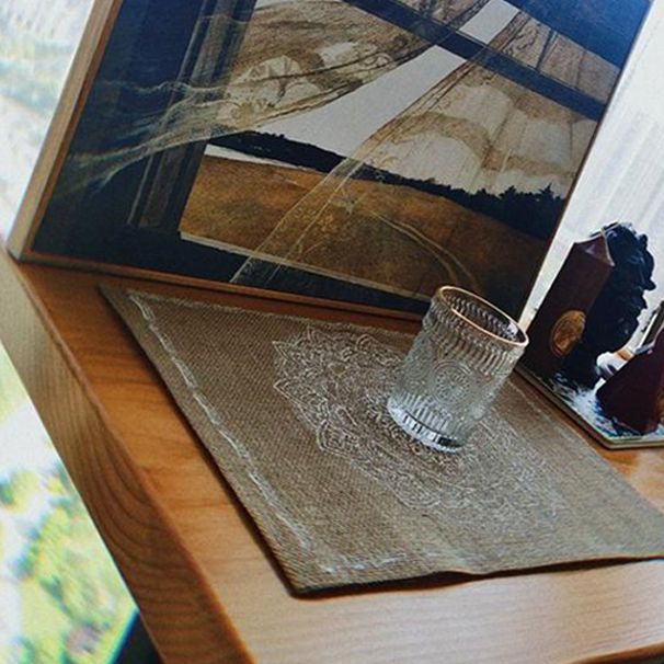 Brown Modern Style Bar Table Solid Wood and Iron Kitchen Bar Table