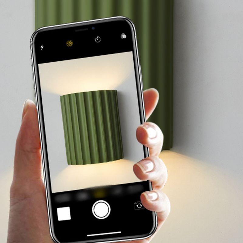 Mezza cilindro sconde in metallo sconce moderno macaron nordici 2 luci montate a parete