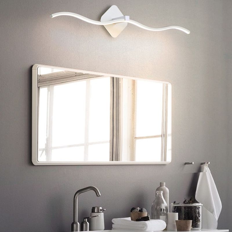 Lámpara de pared de baño de ola LED de metal LED de pared simple montada en la pared