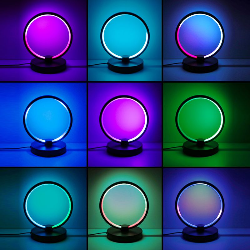 Lampe de table circulaire en métal, lampe de table contemporaine à rythme musical RVB pour chambre à coucher