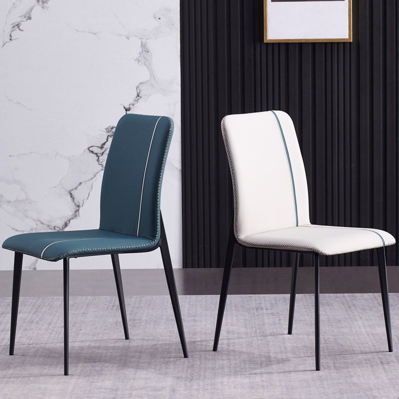 Silla Parsons de comedor de metal contemporáneo sin brazos para uso en restaurantes (juego de 2)