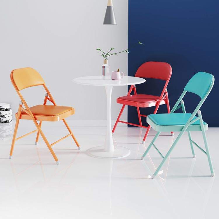 Silla lateral plegable tapizada con acabado mate, respaldo abierto contemporáneo, silla de comedor