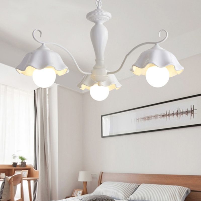Ceramic White Pendant Lamp Flower 3/6/8 Lights Classic Chandelier Light Fixture for Living Room