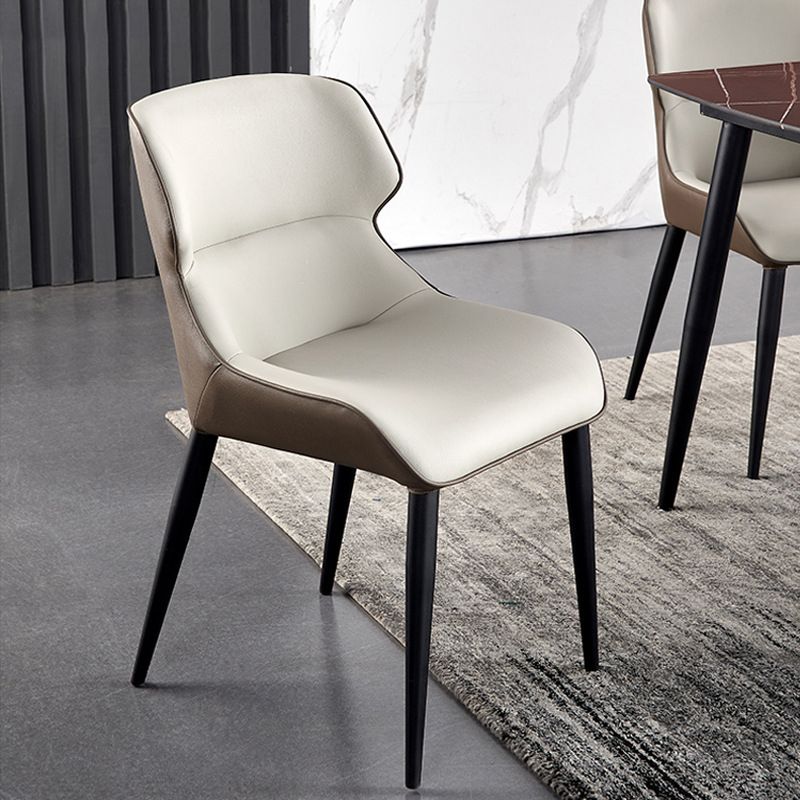 Silla de comedor tapizada de metal con respaldo de alas para interiores industriales (juego de 2)