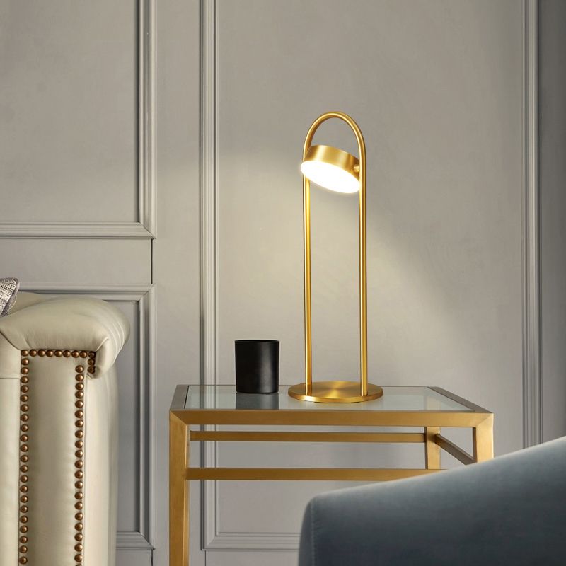 Bend Metallic Nightstand Lamp Postmodern Brass LED Table Lighting for Living Room