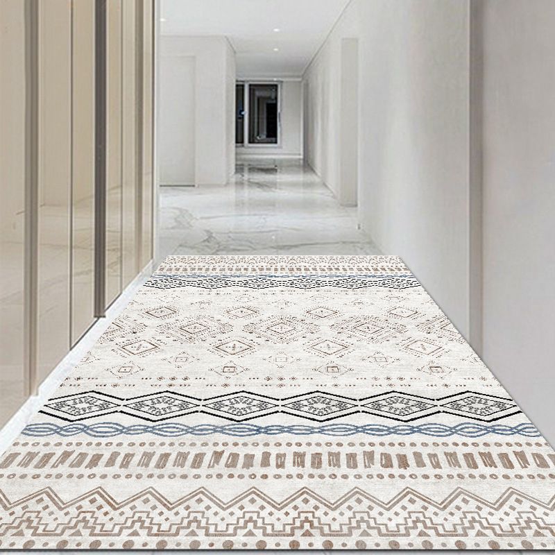 Traditional Carpet Southwestern Pattern Rug Polyester Pet Friendly Indoor Carpet