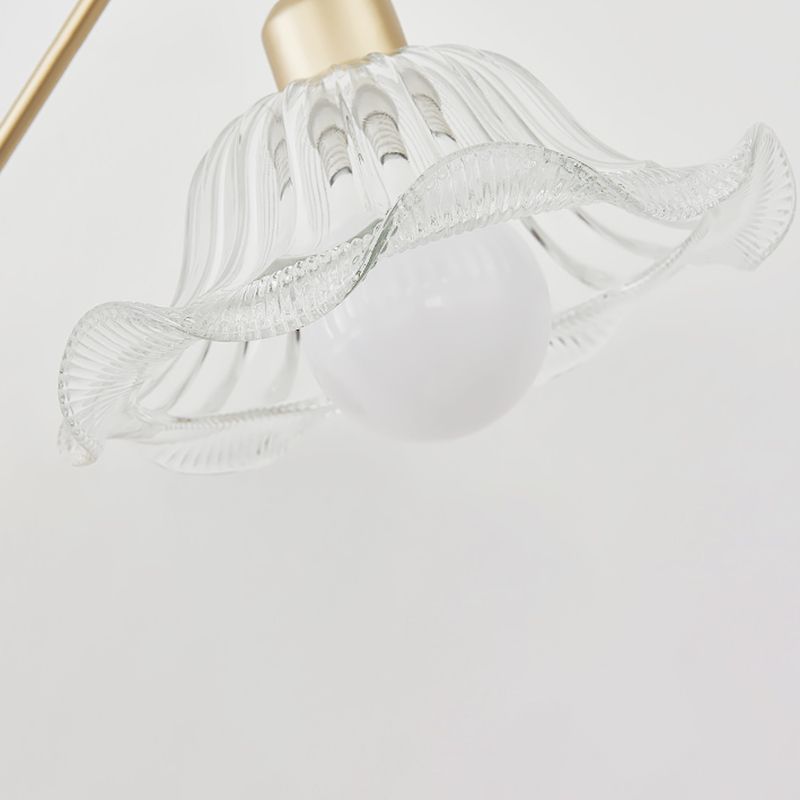 Flower Shape Metal Wall Sconces Industrial 1 Light Wall Mount Light Fixture in Gold