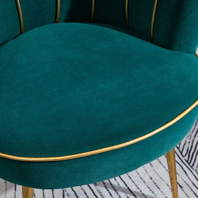 Chaise de salle à manger sans bras de style scandinave, chaise de salle à manger rembourrée simple