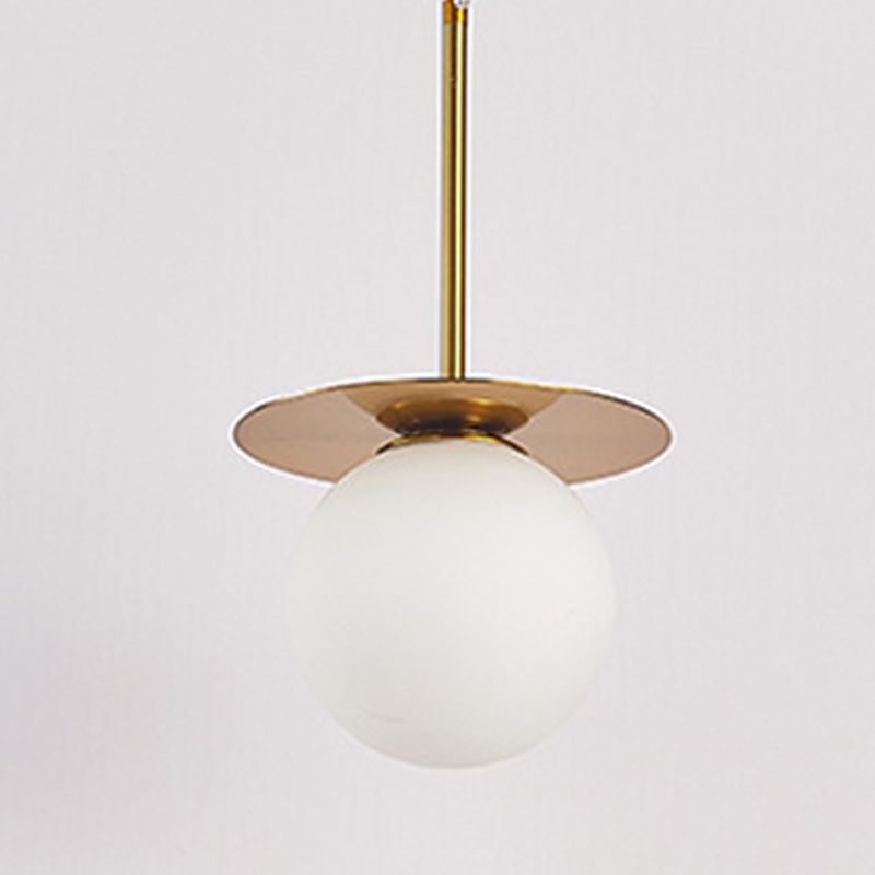 Moderne kreative Einkerlampen -Elektroplate Eisen Globe Anhänger Licht mit Glasschatten