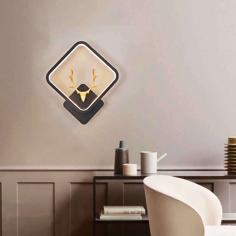 Metal Geometric Shape Wall Light Nordic Style LED Wall Sconce for Bedroom