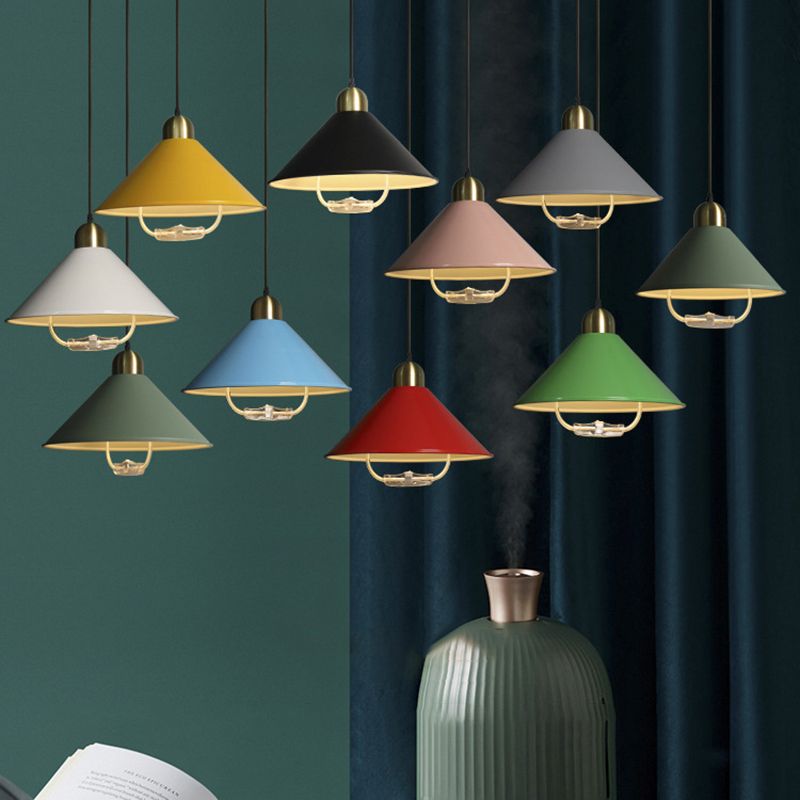 Metal Tapered Hanging Light Nordic Style 1 Light  Restaurant Ceiling Pendant Lamp  with Hand Pull Off