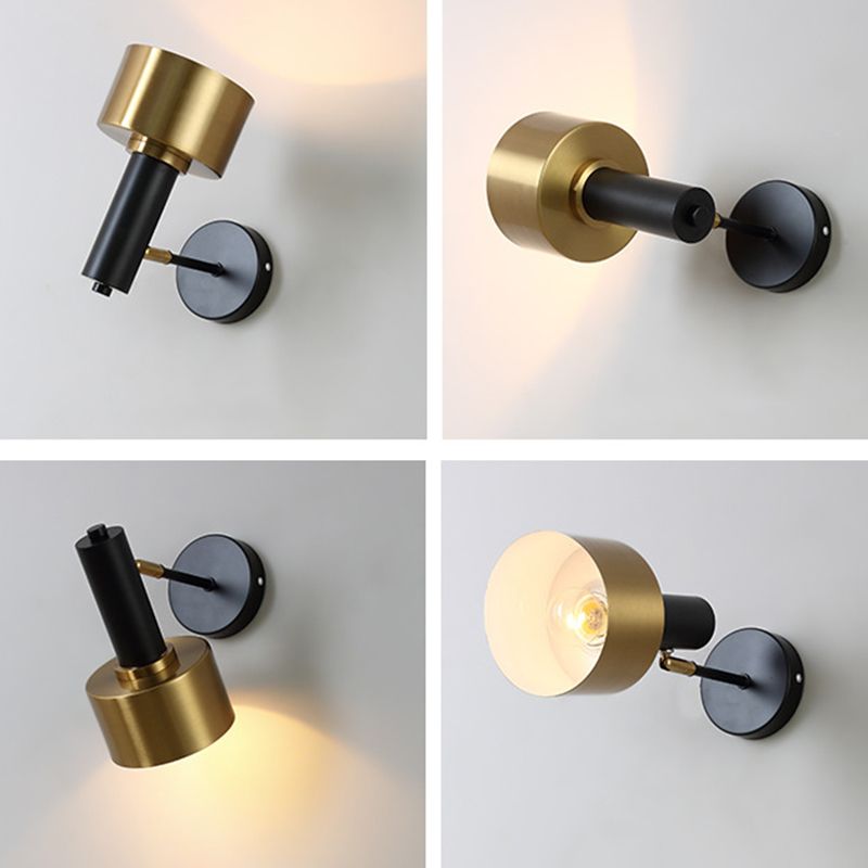 Postmoderne Small Wall Lampe métallique 1 tête de chevet de chevet.