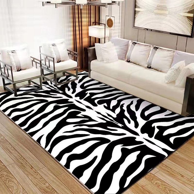 Black and White Checkerboard Rug Modern Polyester Area Carpet Indoor Rug for Room