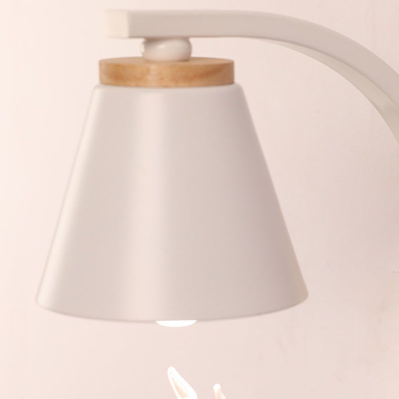 Carsine de résine Cartoon moderne à 1 lumière LED MUR MUR ARMÉE MUR ARMÉ