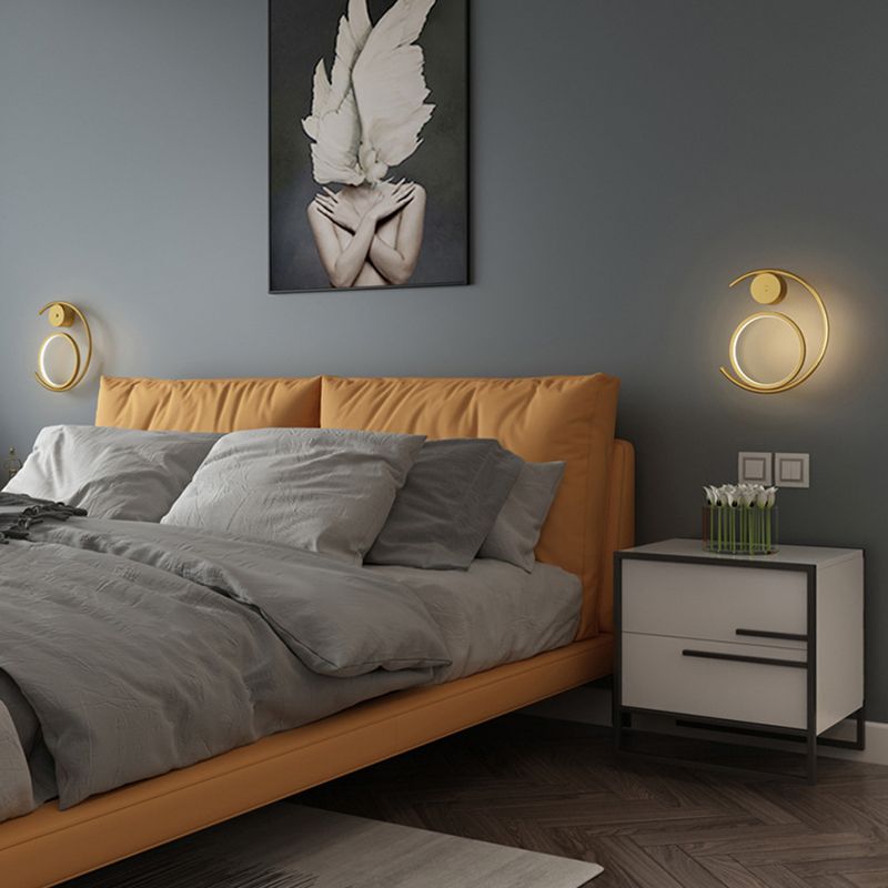 1 Light Sconce Modern Wall Lights Metal Sconce Light in Gold and White