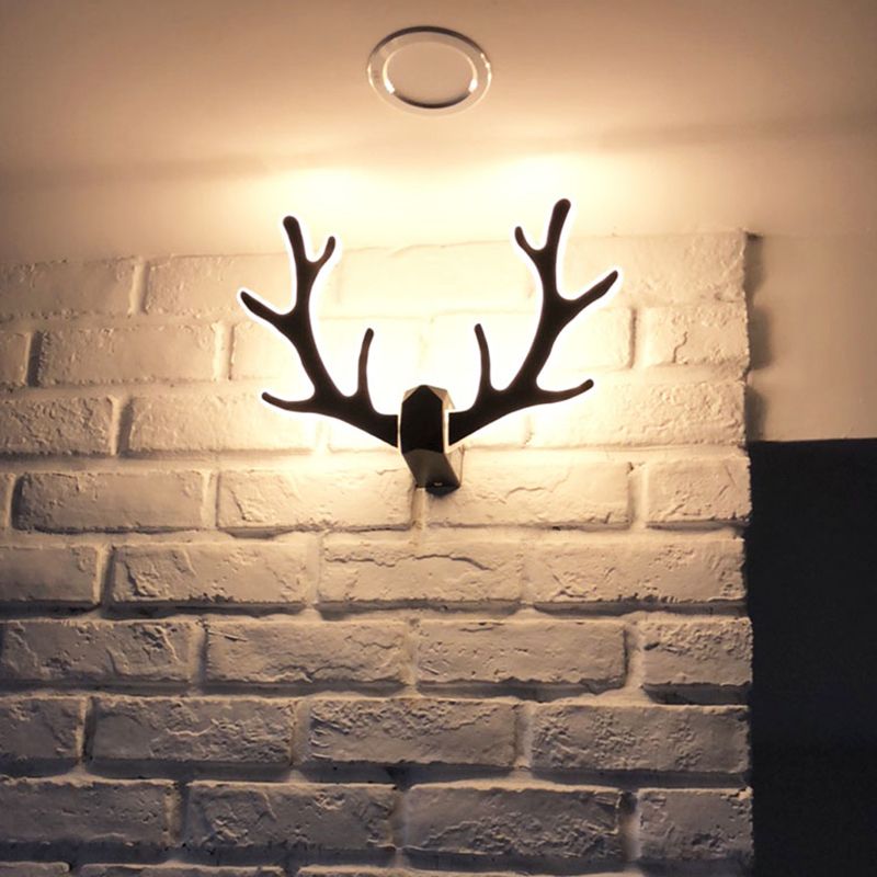 Estilo moderno de forma única Diconce de pared de plástico 1 iluminación de pared de luz para dormitorio