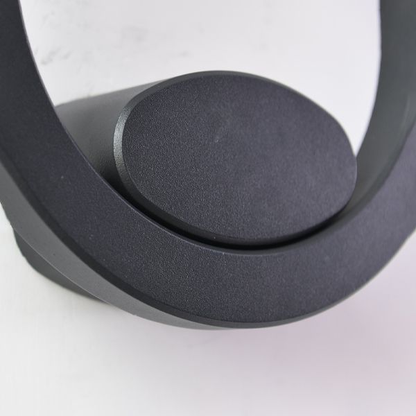 Geometrische Form Metallwandbeleuchtung moderner Stil Einleichter Wandhalterung in Schwarz