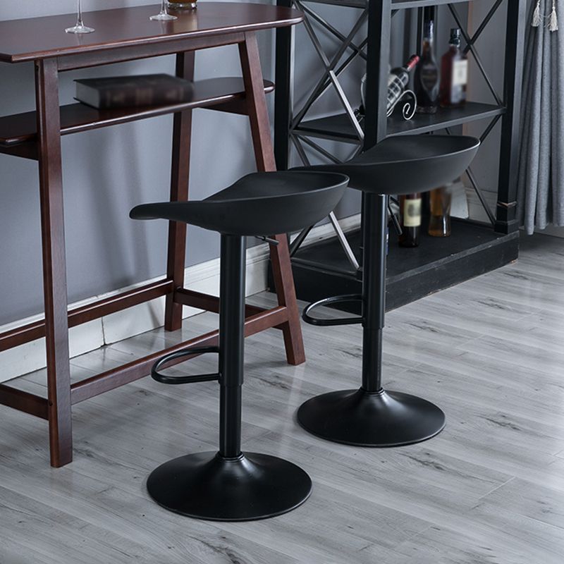 Industrial Style Plastic Seats Barstool Rotating Lifting Metal Leg Bar Stool for Indoor