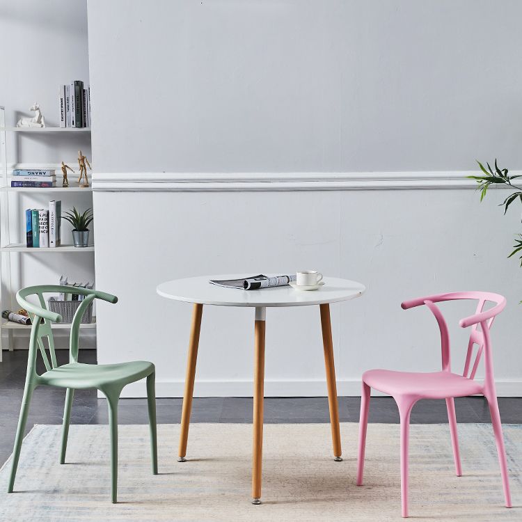 Chaise de salle à manger en plastique de style moderne, chaise d'appoint empilable sans accoudoirs pour la cuisine