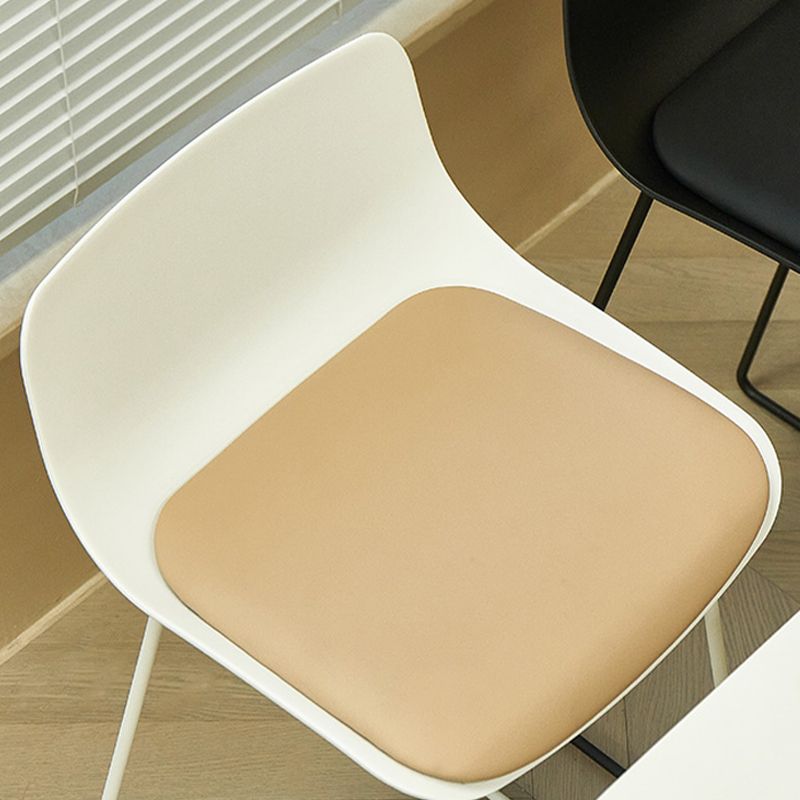 Nordic Style Indoor Backrest Counter High Stool with Metal Base