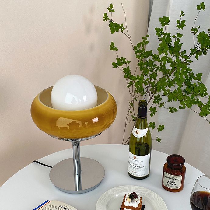 Lampe de table tarte à œufs d'oeuf ultra-moderne lampe de chevet en verre soufflé à la main pour chambre à coucher