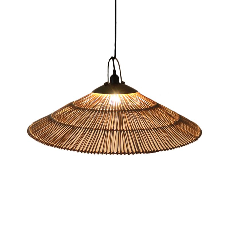Lampada a sospensione asiatica a bulba con lampada a mano intrecciata in rattan conica a sospensione per il soggiorno del ristorante