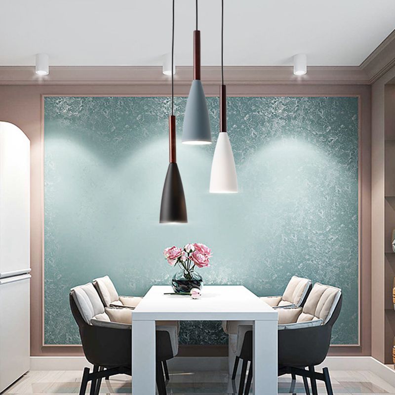 Confonante conico conico a 1 lutto Light MODERN MODERNIT METTAGLIO IMPIO DI LIGHTINA