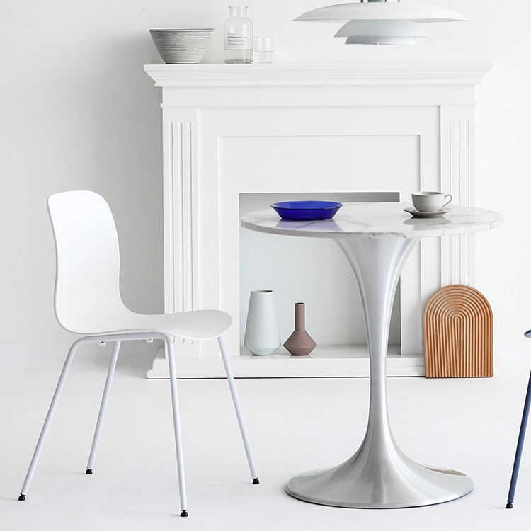Metal Modern Round Dining Table Marble Top Indoor Table with Tulip Base