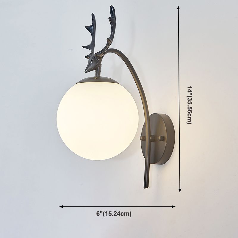 Luces creativas de luz de pared de estilo moderno con sombra de vidrio para dormitorio de hotel