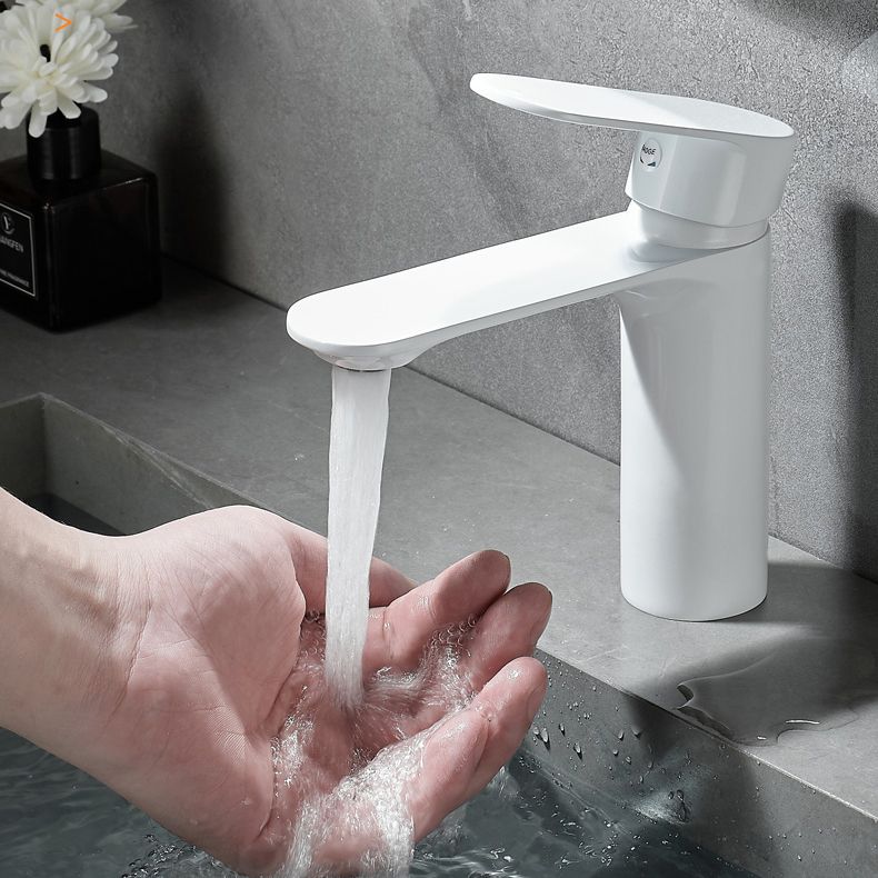 Bathroom Sink Faucet Lever Handle Brass Solid Color Washroom Faucet