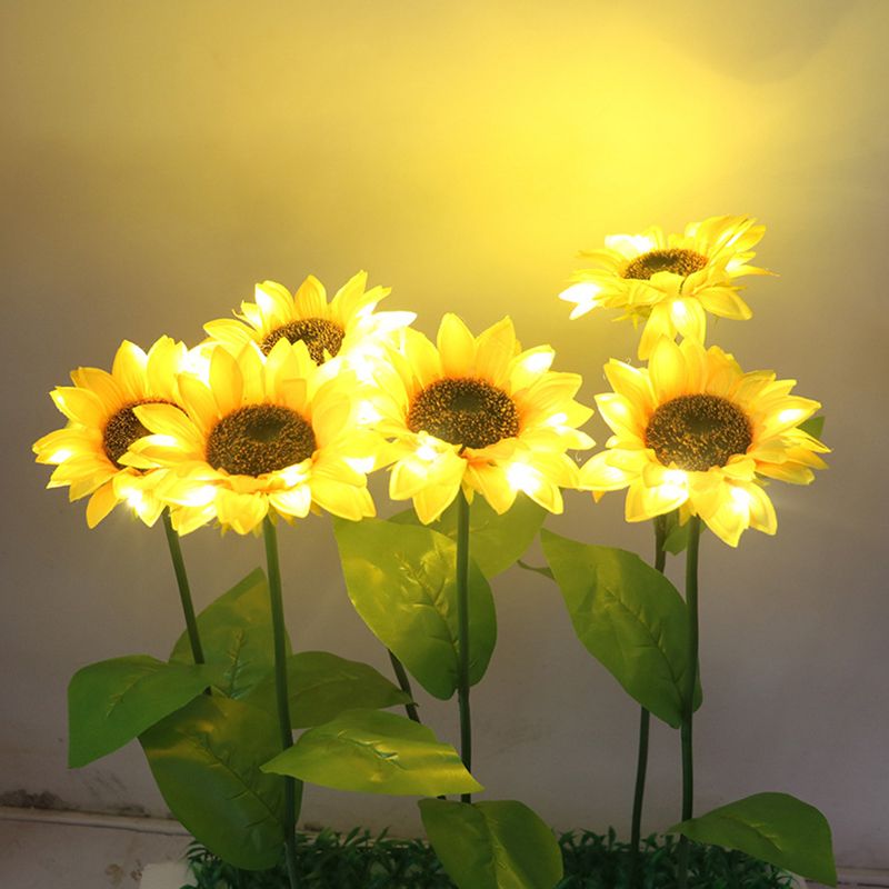 10 Pcs Sunflower Shaped Garden LED Stake Light Plastic Modern Lawn Lighting in Yellow