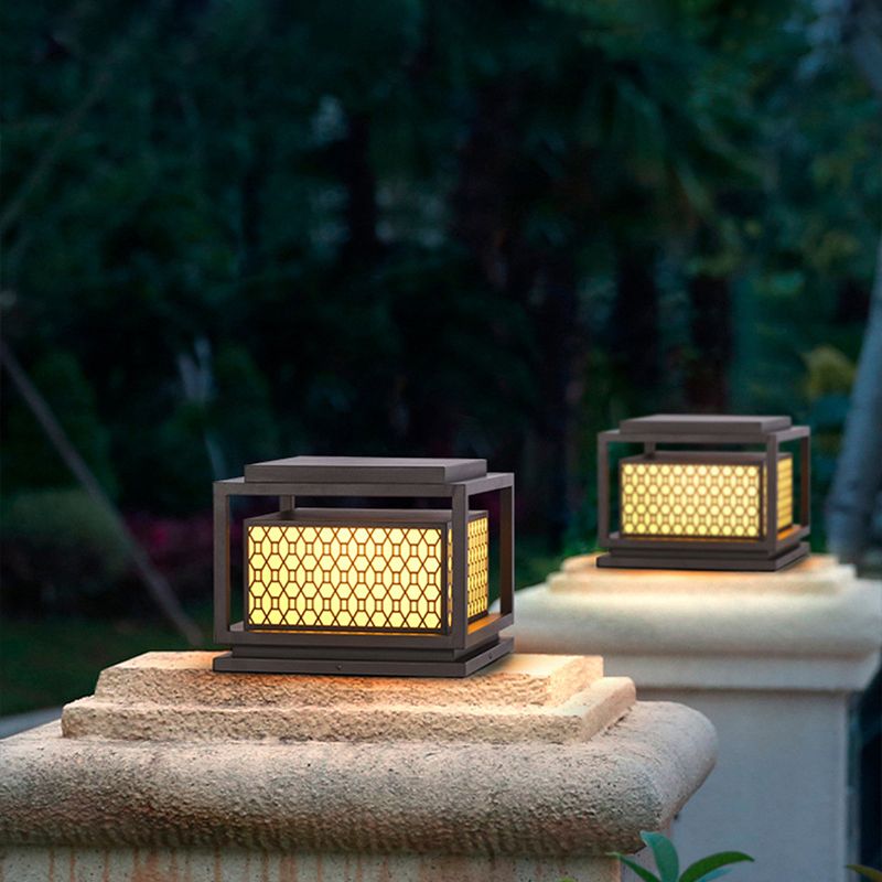 Waterproof Square Pillar Lamp Blown Solar Outdoor Lights for Garden