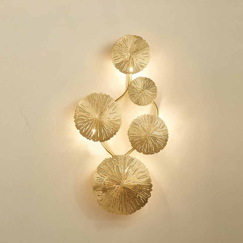 Luz de pared de la hoja de loto en forma de pared posmoderna de acero inoxidable aplastador de pared en oro