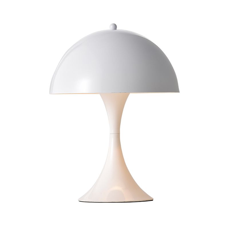 Table de nuit à champignon blanc / noir blanc Light moderne 1 lampe de bureau créative en métal clair pour le salon