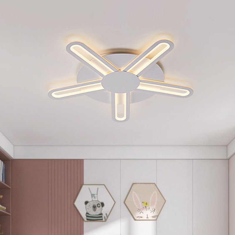 Metallic Blossom Flush Light Contemporary 29.5"/34"/30.5" Wide LED White Flush Mount Lighting in Warm/White Light