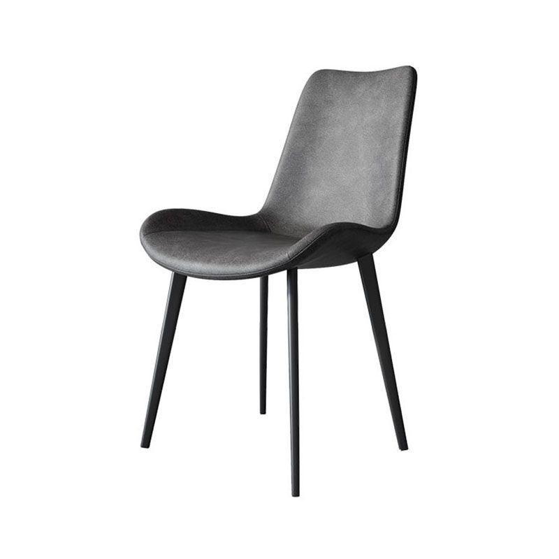 Silla auxiliar de comedor moderna, silla sin brazos Parsons curvada de cuero con acabado mate