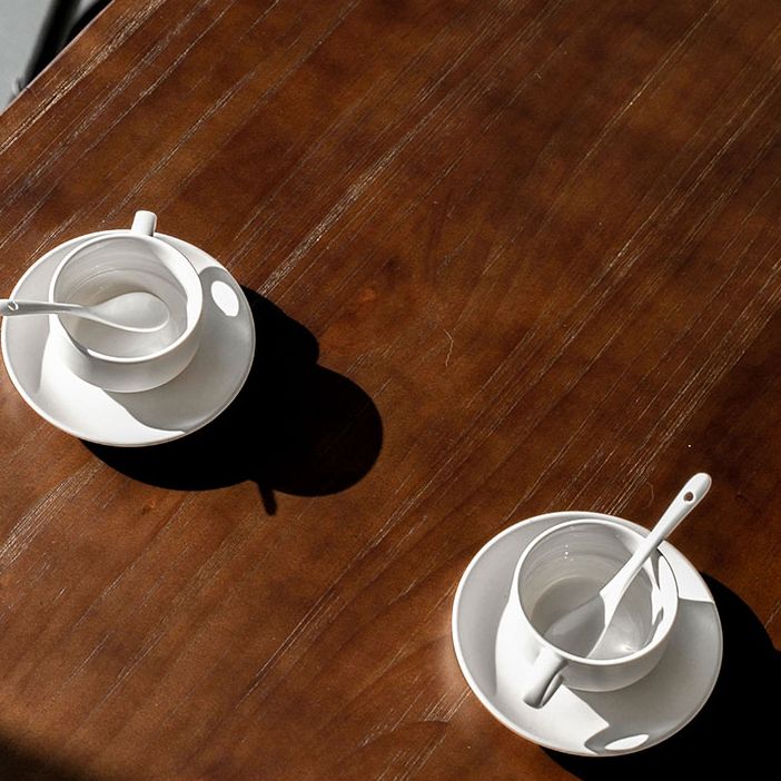 Modern Bar Height Table Solid Wood Bistro Bar Table for Patio Use