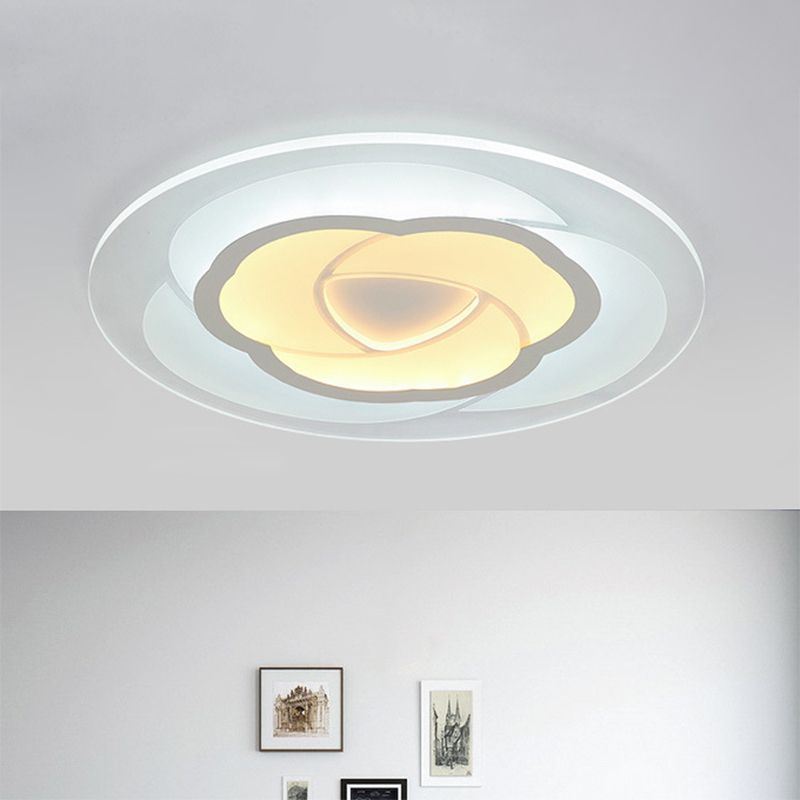 Klare florale Deckenleuchte im modernen Stil mit metallischer LED-Deckenleuchte für das Wohnzimmer