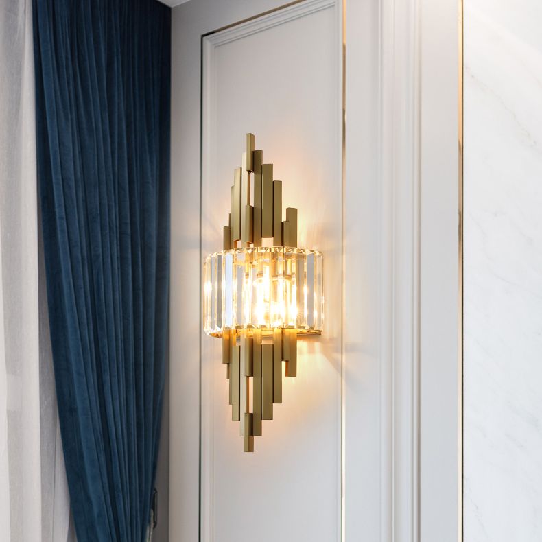 Pronzo della parete geometrica oro in lampada a parete in metallo in stile lussuoso moderno con tonalità di cristallo