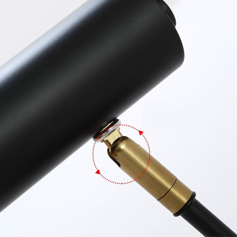 Éclairage mural de lecture en métal géométrique