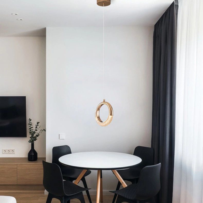Gouden vergulde ring hanger minimalistisch LED -acryl suspensielamp voor eetkamer