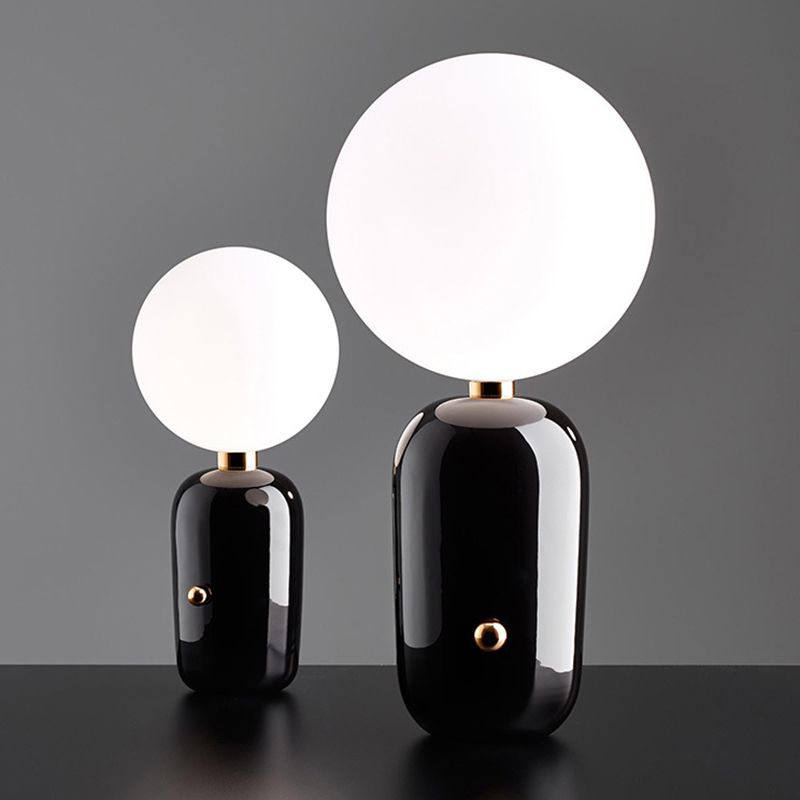 Round Glass Shade Table Light Simplicity Style Night Table Lamp for Bedroom