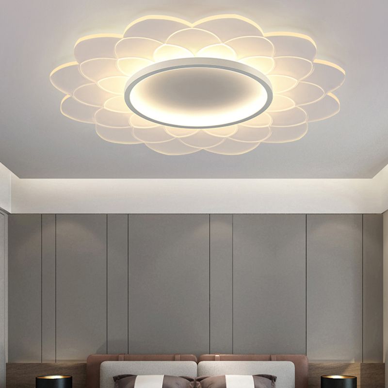 Nordic Style Ceiling Light Flower Flush Mount with Acrylic for Bedroom