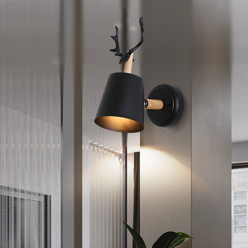 1-Light Tapered Wall Light Sconce Modern Style Metal Wall Lighting