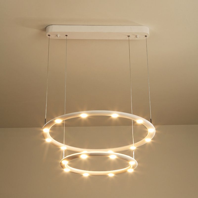 Weißer Halo -Ring Kronleuchter Anhänger Minimalist Metall LED Hängende Licht für Wohnzimmer