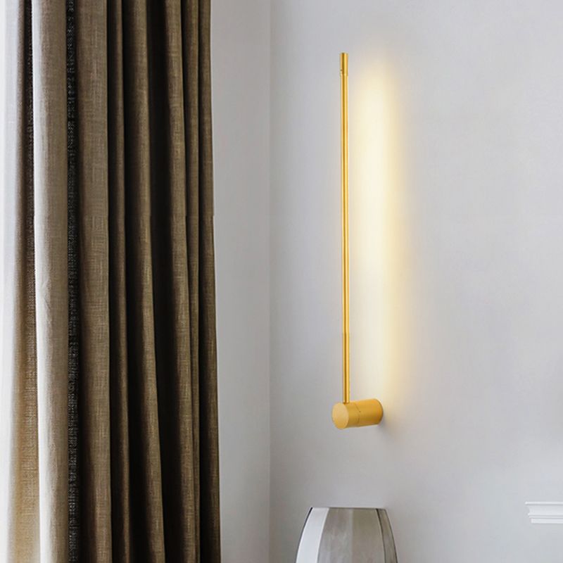 Minimalist Metal Wall Light Straight Shape LED Wall Sconce for Bedroom