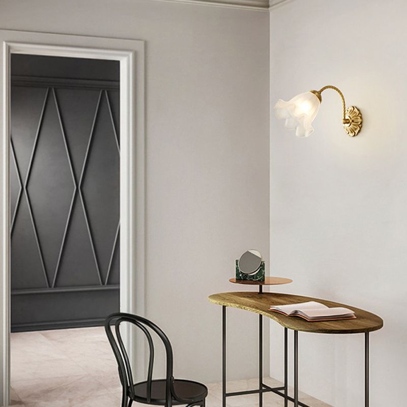 Nordic Style Copper Vanity Light Flower Shape Vanity Lamp for Shower Room