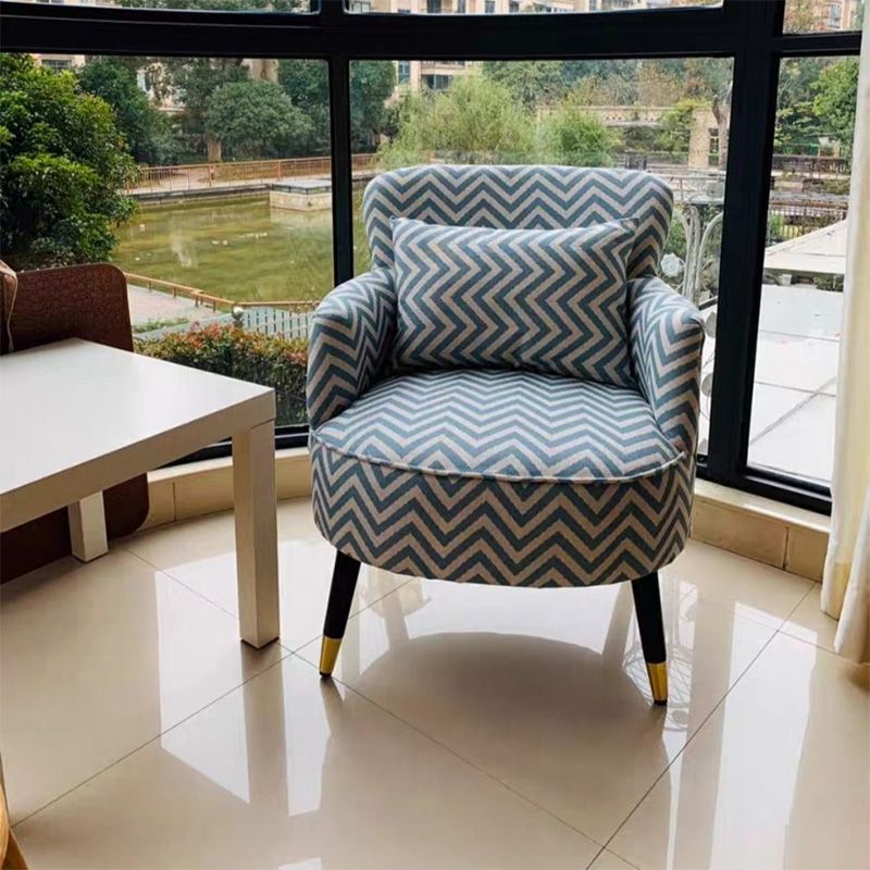 27.55"Wide*27.55"Deep Arm Chair with Square Arms, Basic Four Legs