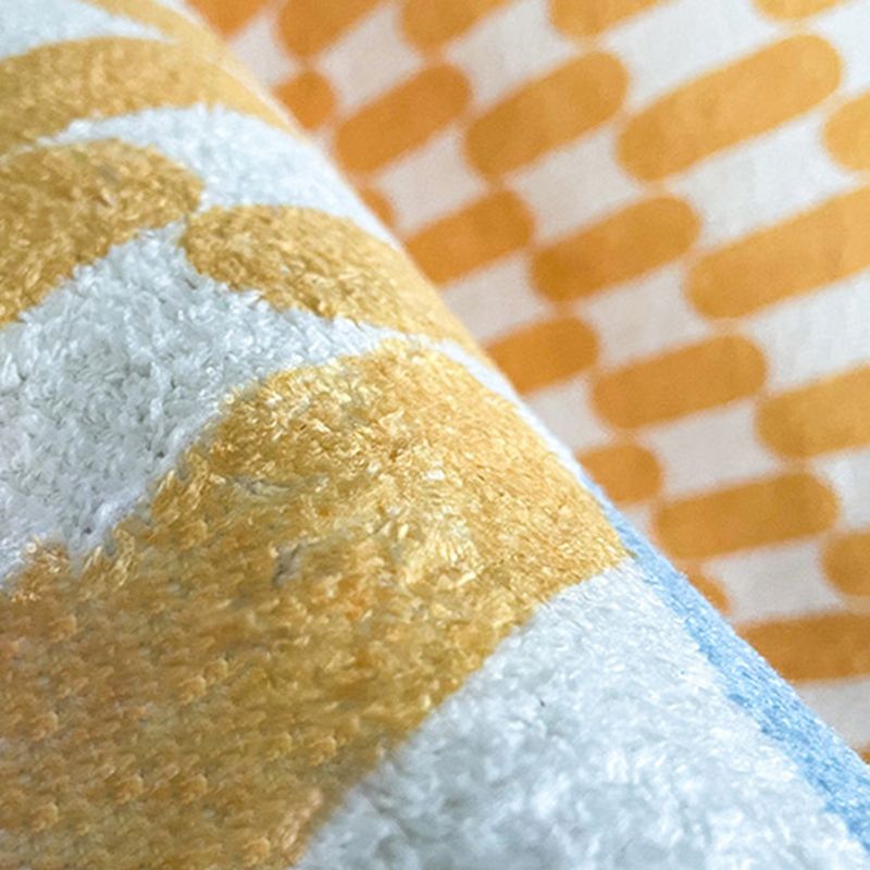 Colorful Modern Area Carpet Geometric Pattern Polyester Area Rug Easy Care Washable Rug for Bedroom