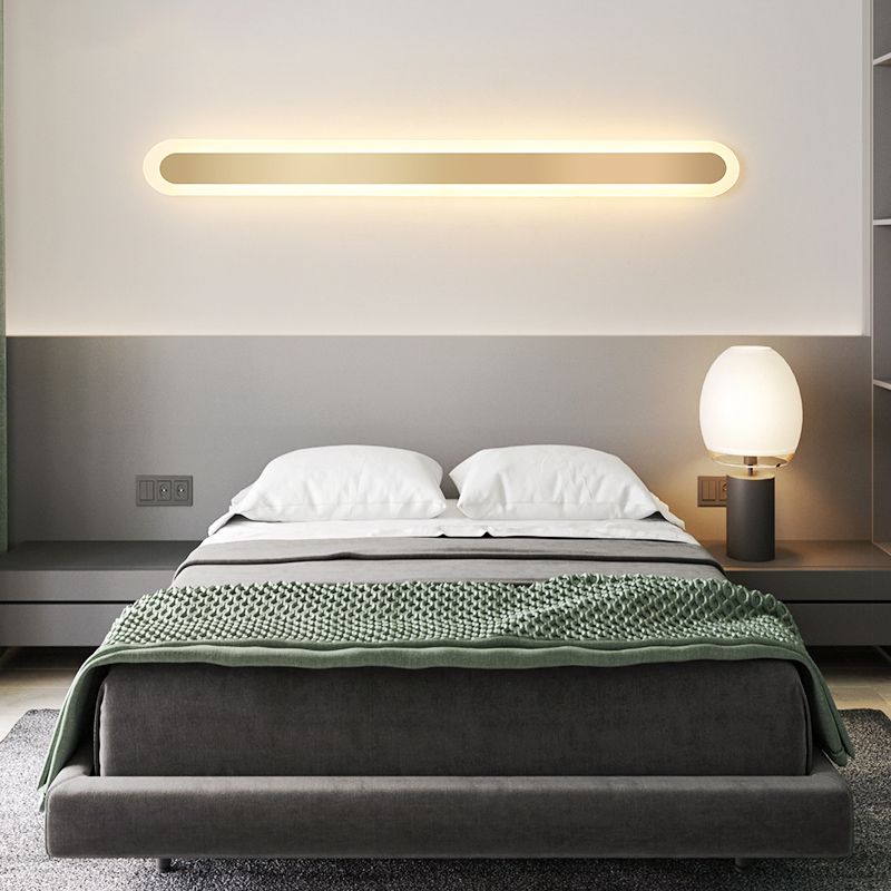 Linear Shape Metal Wall Light Modern Style 1-Light Wall Mounted Light Fixture in Gold